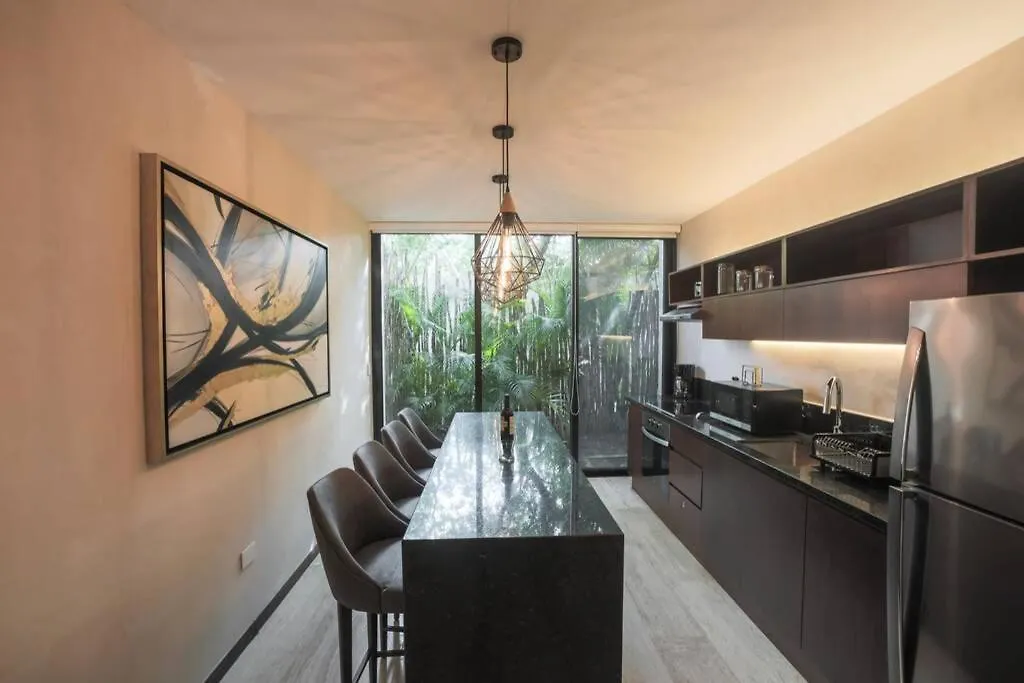 Casa Yaxkin-Modern Apartment With Private Plunge Pool-Jacuzzi In Tulum Mexico